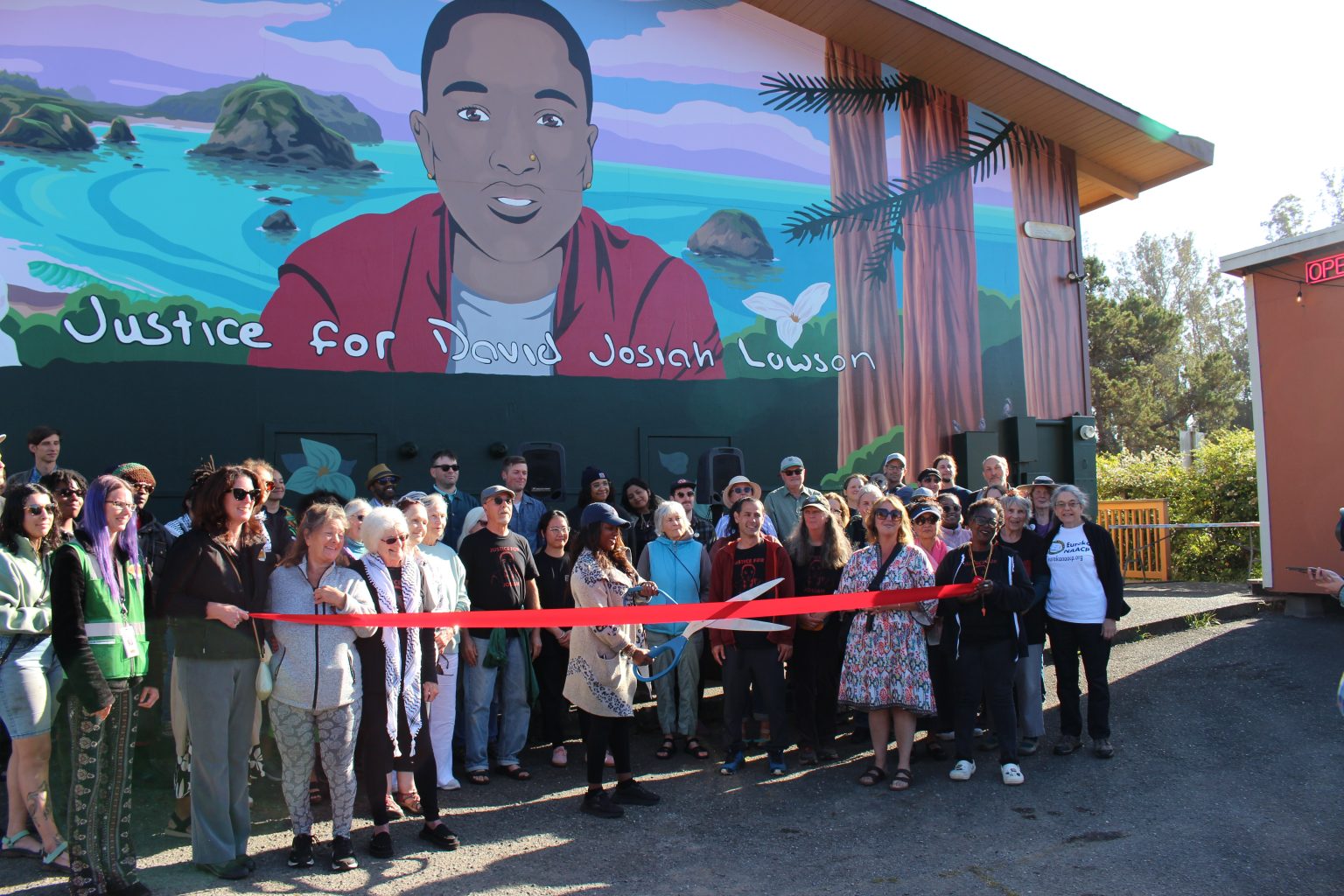 Community celebrates new mural honoring David Josiah Lawson | El ...